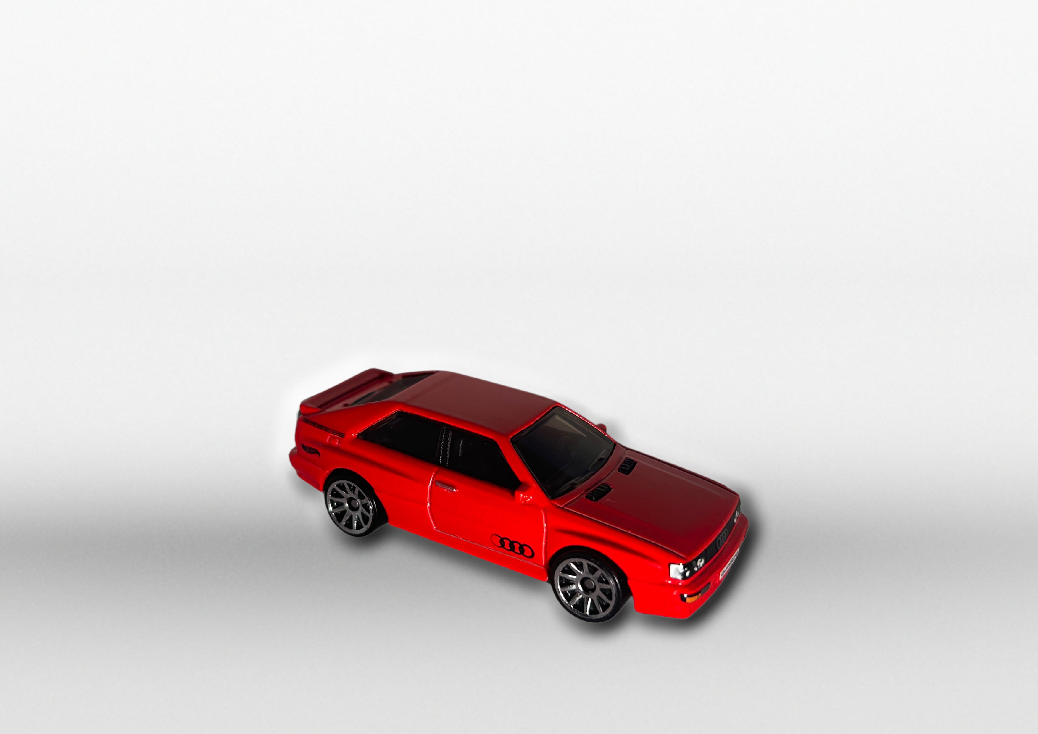 Mix automobilio pakabukas